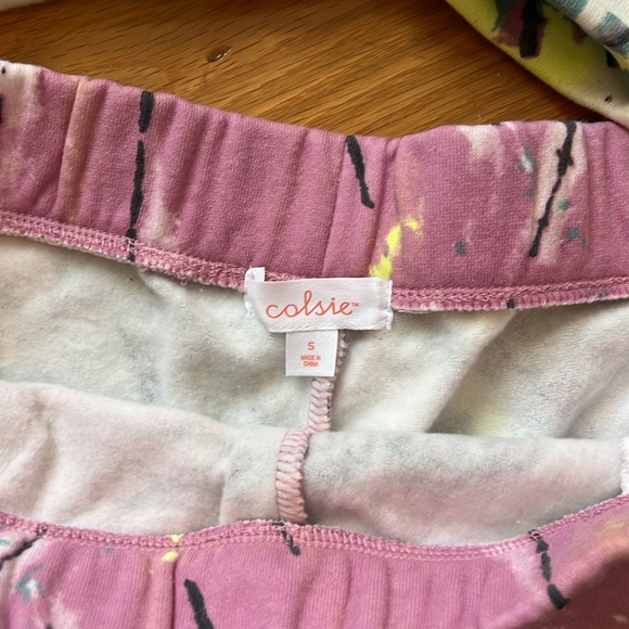 Colsie Lounge Set - Picture 4 of 4